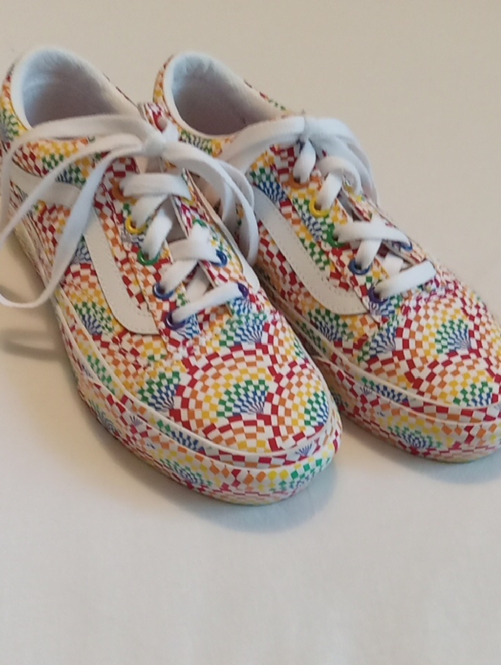 Vans Checkered Rainbow Swirl Platform Old Skool Sneakers Sz. 7.5 EUC
